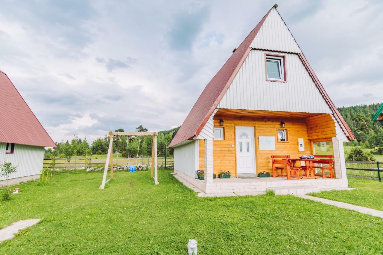 Village Borje Žabljak Buitenkant foto